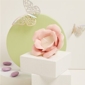 ROSA IN PORCELLANA ROSA CON CANDELA 9.5X9.5X6.5 CM